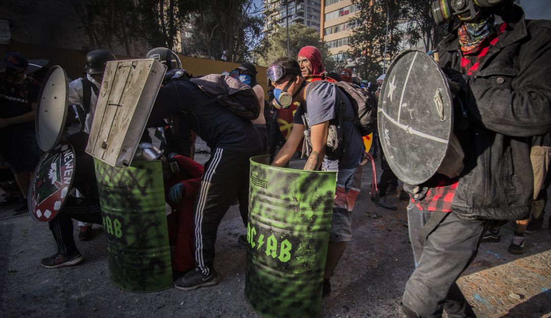 Protestas en Chile: Nuevas marchas en Chile rechazan nueva Constitución