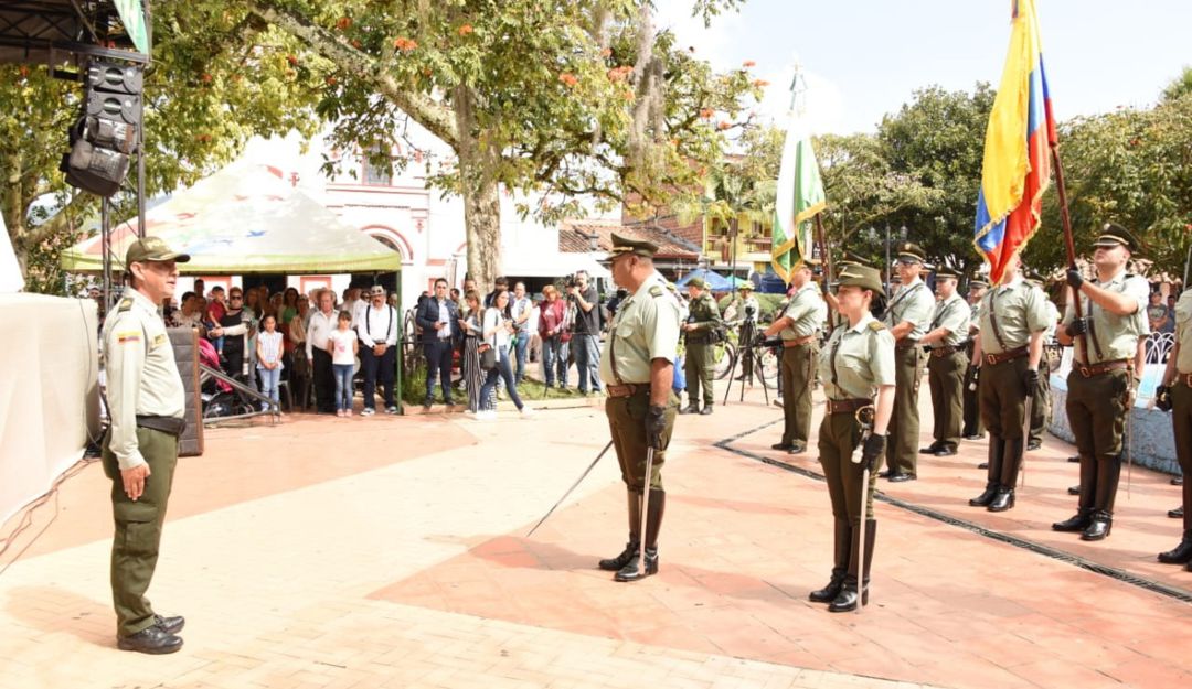 Guatapé es el primer municipio en Colombia con Policía Turística: Guatapé es el primer municipio en Colombia con Policía Turística