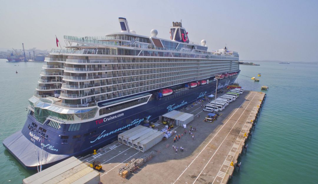 Aprovisionamiento cruceros Puerto de Cartagena: Puerto de Cartagena se consolida en aprovisionamiento a cruceros