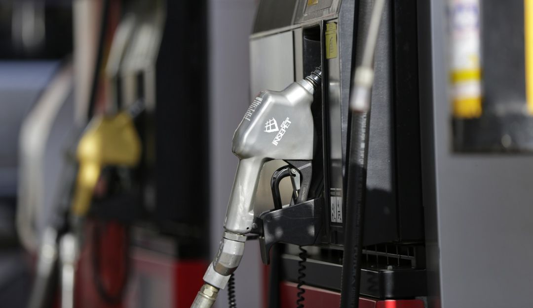 Precio de loa gasolina en Colombia: Precio de la gasolina en marzo baja $107 y el del ACPM $104: MinMinas
