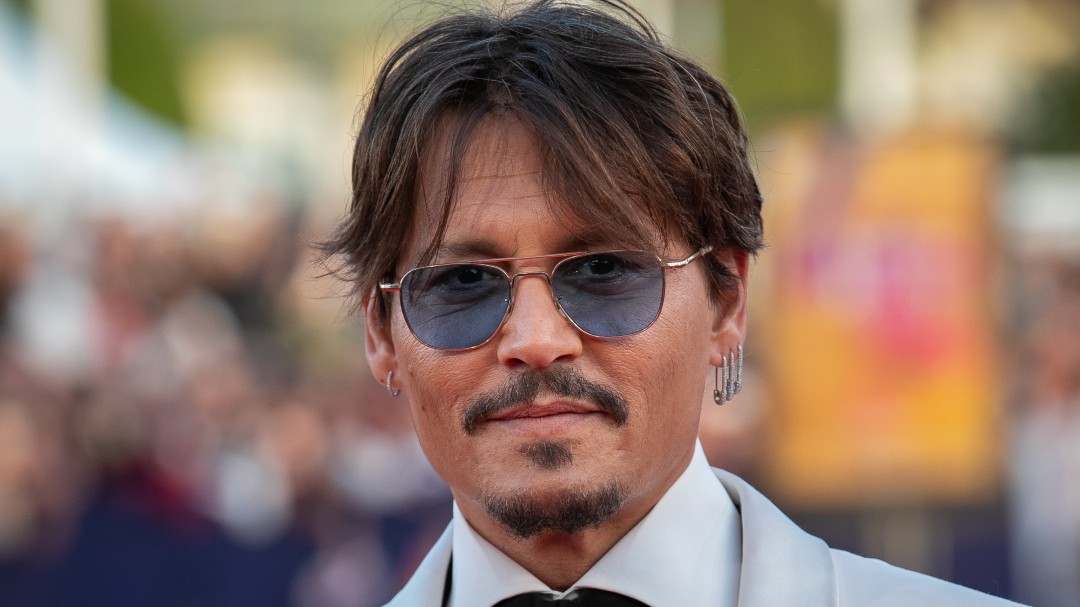 ¿Nuevo reto? Johnny Depp podría darle vida al mítico Joker