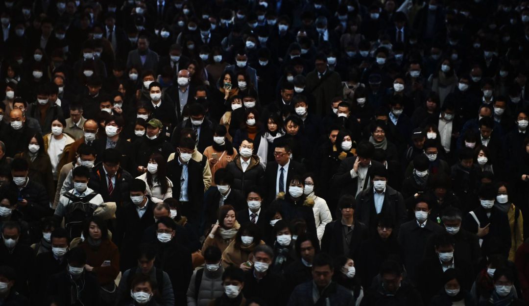 China asegura haber superado pico de transmisiones de coronavirus