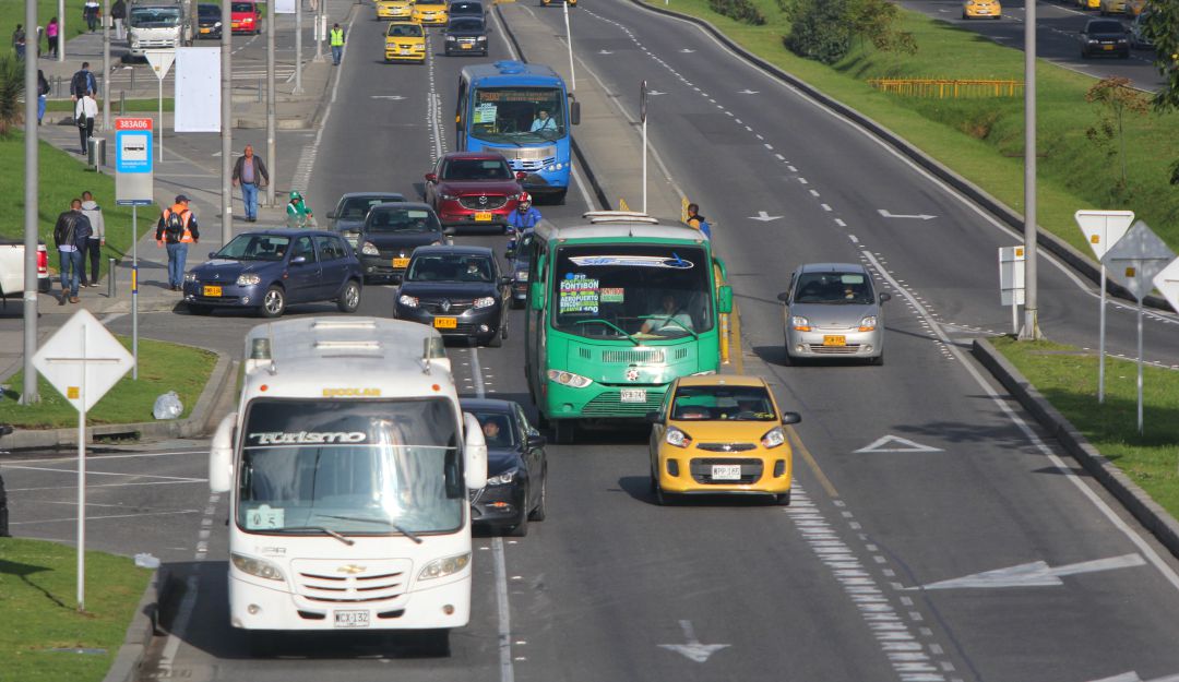 Trabajo construcción, manufactura, transporte: Los protocolos para los sectores de manufactura, transporte y construcción