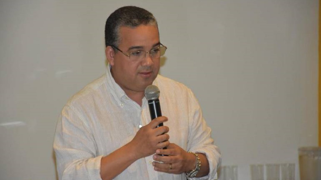 No firmé APP que privatiza al DATT en Cartagena: Pedrito Pereira