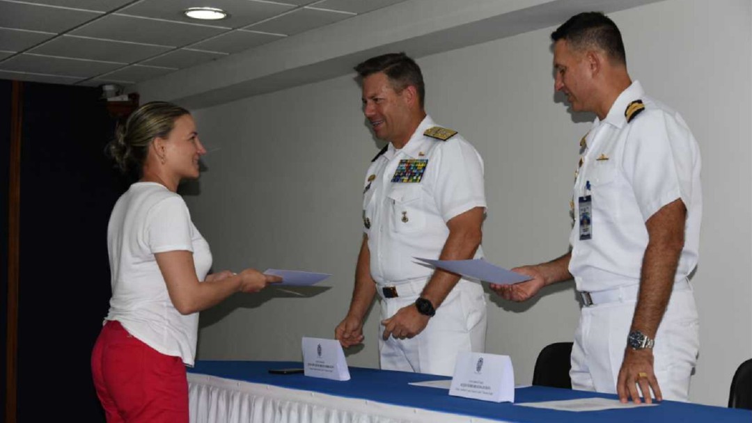 Armada capacita 19 personas para embarcaciones de recreo en Cartagena
