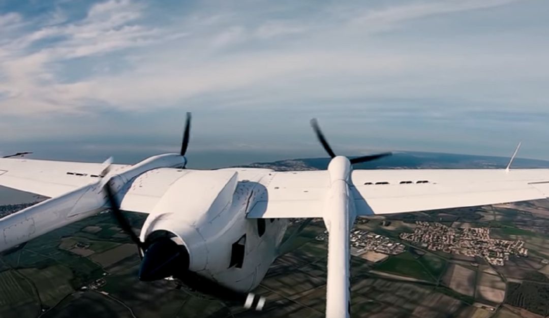 Avión de propulsión híbrida: El primer vuelo de 'Cassio 1' el avión de propulsión híbrida fue un éxito