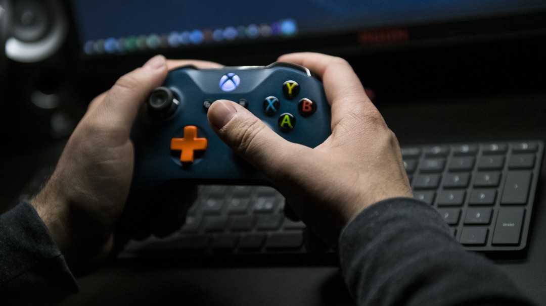 Futbolistas en Italia se dan citan para un torneo en línea de FIFA 20