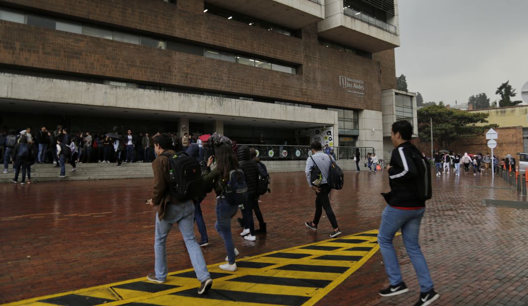 Mayoría de universidades del país cierran instalaciones por coronavirus