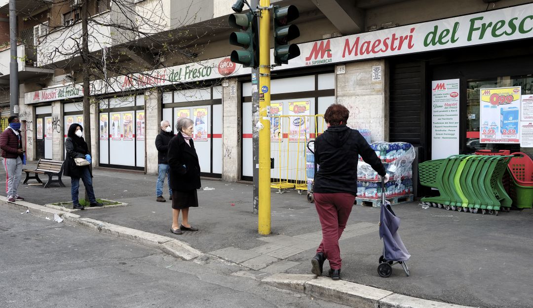 Coronavirus Italia: Italia ha puesto 27.616 multas por violar la cuarentena