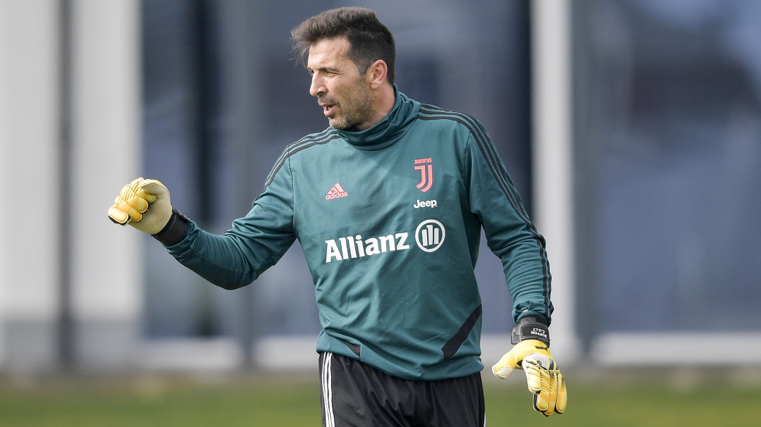 "No me retiro porque me siento bien y respeto mis sueños de niño": Buffon