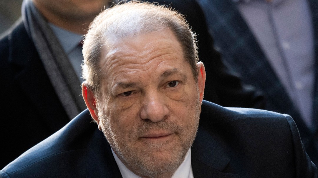 Transfieren a Harvey Weinstein a una cárcel de Nueva York