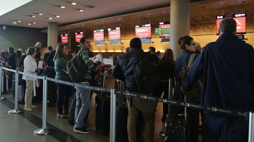 Colombia repatriará a turistas atrapados en Egipto y Perú