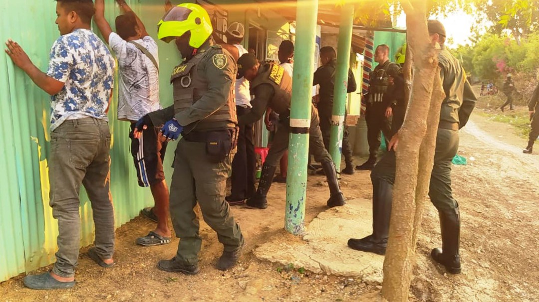 Más de 50 policías se tomaron el Carmen de Bolívar, para brindar seguridad