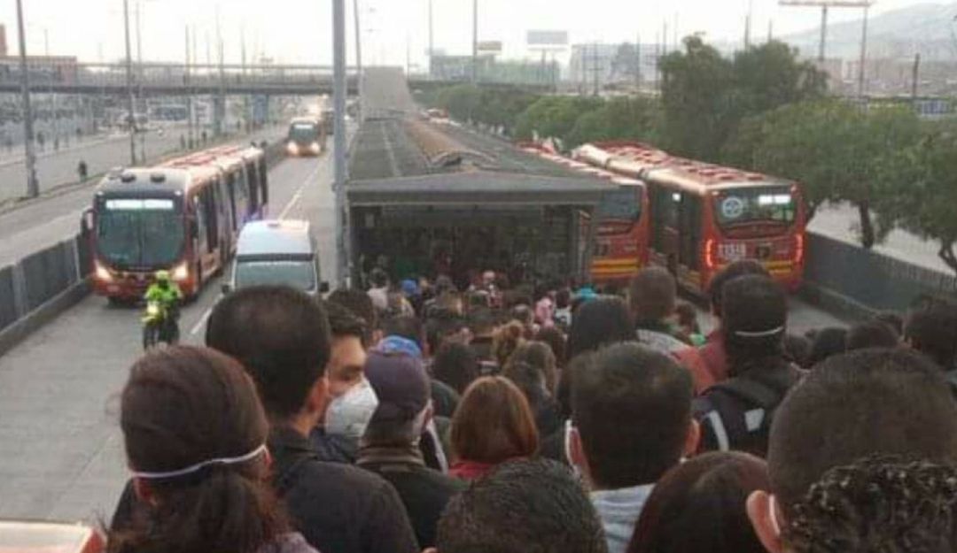 Noticias Bogotá: Ciudadanos salen a calles pese aislamiento por COVID-19: Autoridades preocupados por salida de cientos de ciudadanos a las calles