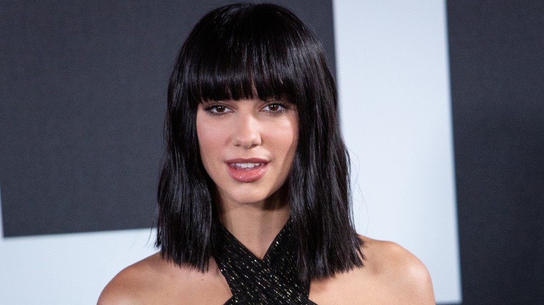 Dua Lipa llora tras la filtración de su segundo álbum