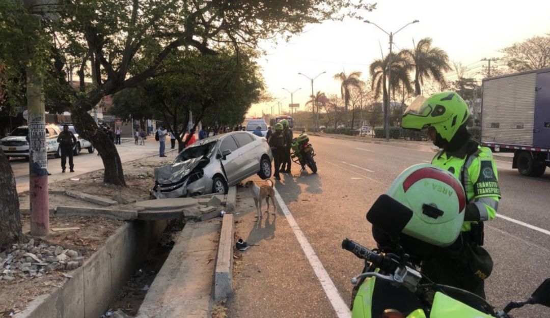 Circunvalar Barranquilla Mueren Dos De Los Nueve Heridos En Accidente