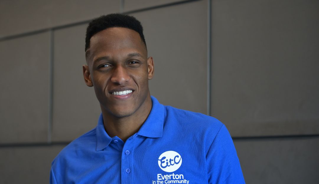 Yerry Mina en cuarentena por el coronavirus: Yerry Mina encontró trabajo: ahora es profesor de español en el Everton