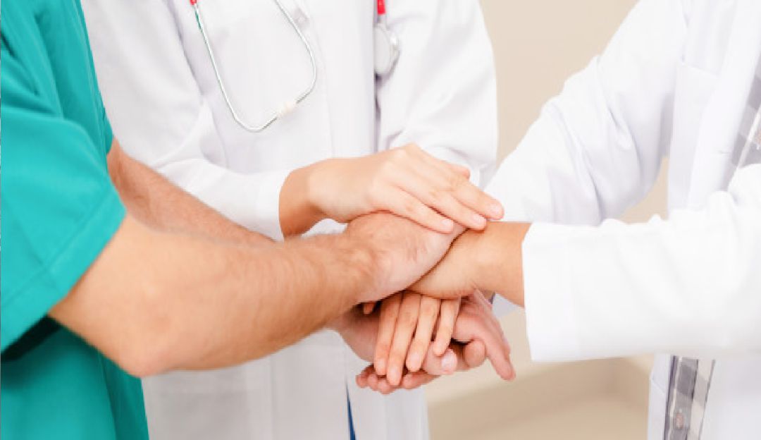 BUCARAMANGA, SANTANDER, COVID - 19: Médicos especialistas denuncian problemas para movilizarse