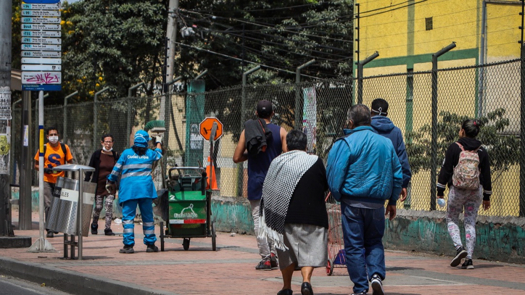 Comienza la entrega de ayudas a los que más lo necesitan en Bogotá