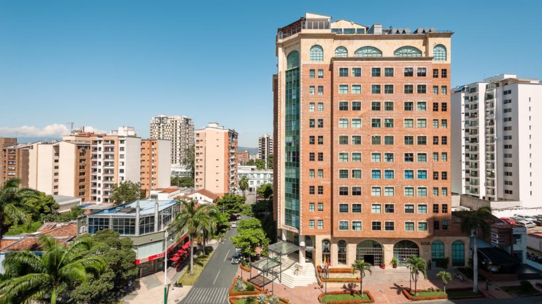Mujer con Covid-19 que se aloja en hotel pudo contagiar a 7 empleados