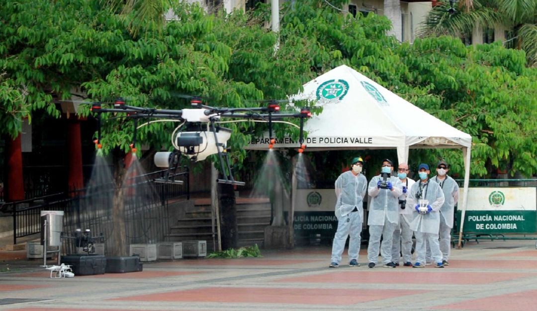 Buga, pionera en Colombia al fumigar con drones para combatir el Covid-19: Buga, pionera en Colombia al fumigar con drones para combatir el Covid-19