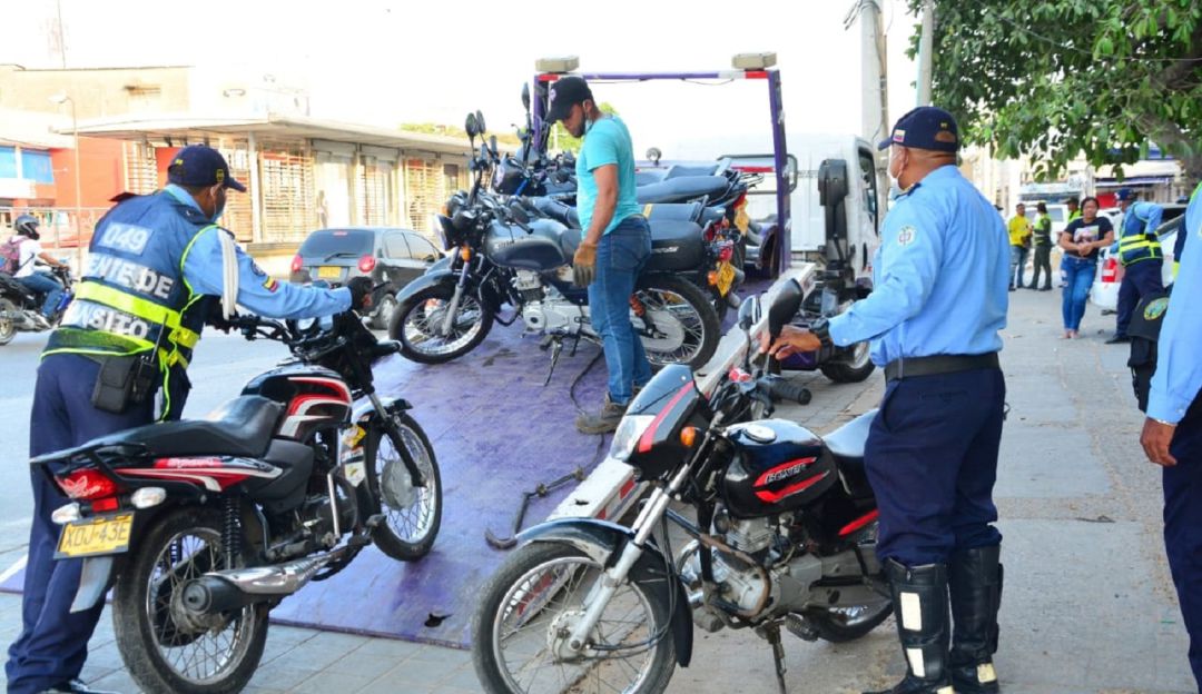 Motos en Cartagena: En Cartagena este viernes sólo circularán motociclistas exentos en decreto