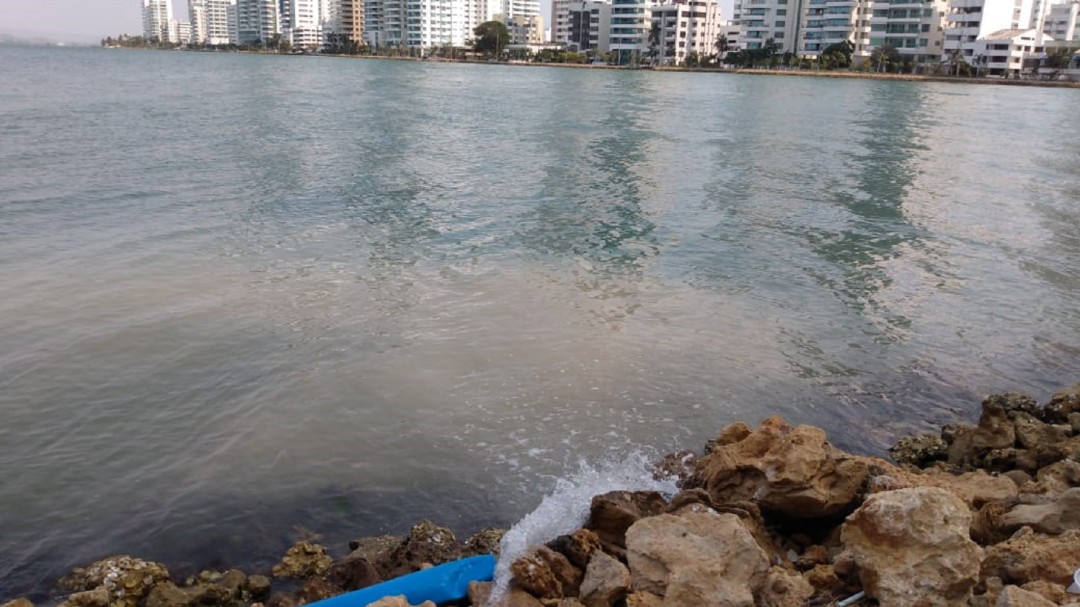 Acuacar asegura que no vierte aguas residuales a la bahía de Cartagena
