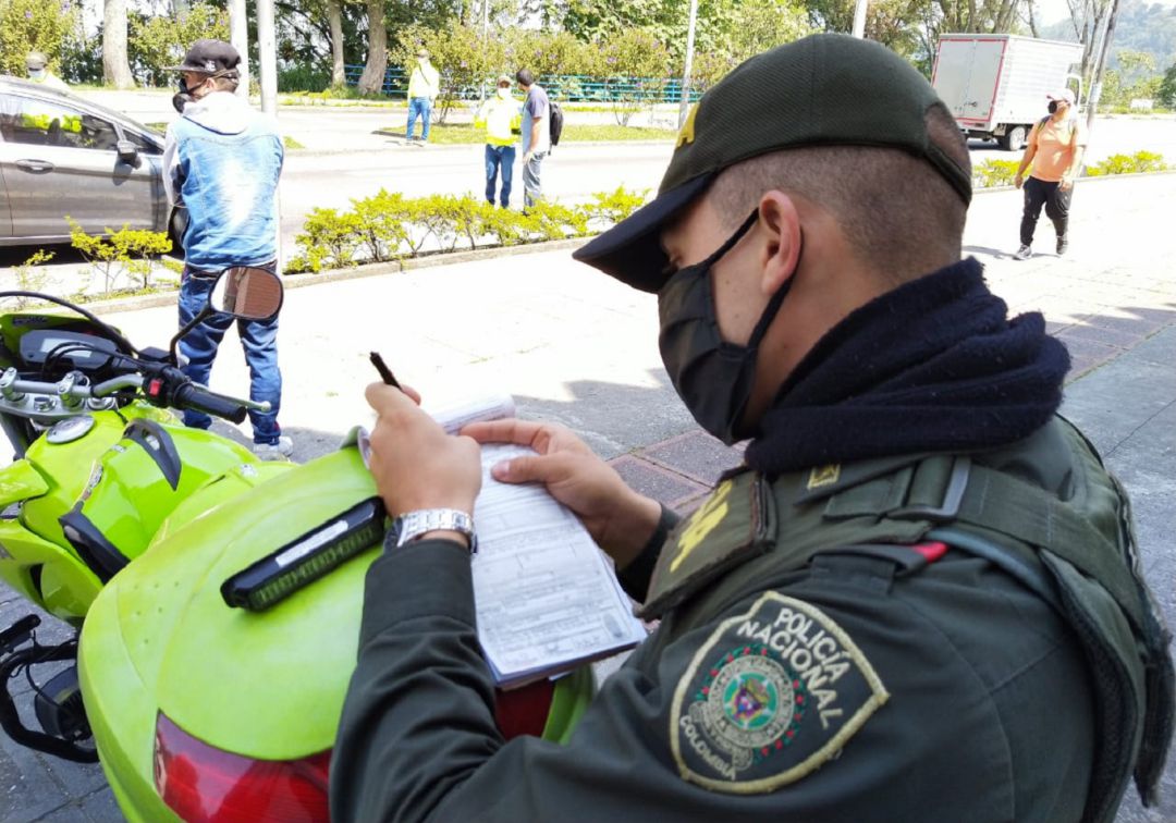 Crecen comparendos en Manizales y Villamaría por incumplir confinamiento