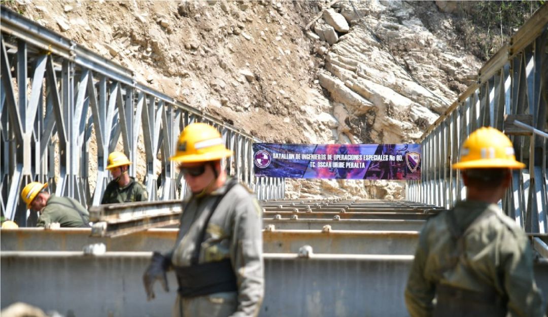 bucaramanga, Santander, Curos , Málaga, Invìas: Invías supervisa instalación de puente Militar en la vía Curos
