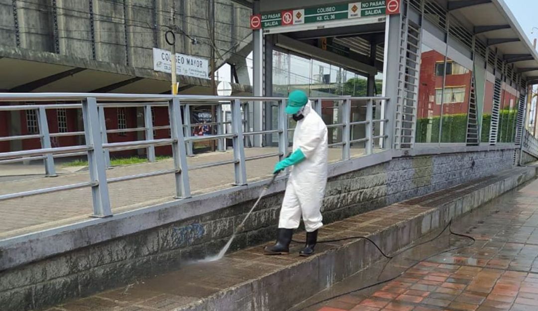 Lavado de calles en Pereira para prevenir coronavirus: Inició el lavado y desinfección de calles y escenarios públicos de Pereira