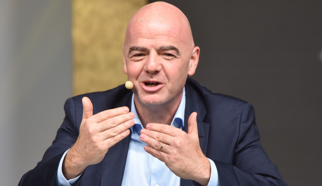 Fútbol Infantino coronavirus: "El fútbol será menos arrogante y más acogedor tras el coronavirus"