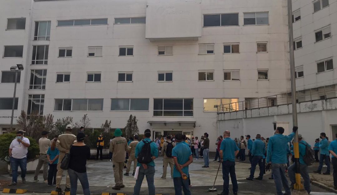 Extrabajadores de Esimed piden a la alcaldía que les den trabajo: 460 profesionales de la salud piden ser vinculados al hospital de la 80