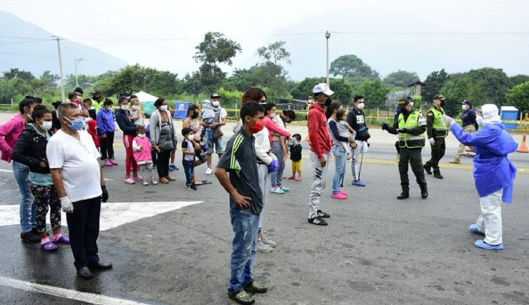 Crisis de frontera en Colombia y Venezuela: Más de 500 venezolanos cruzaran la frontera
