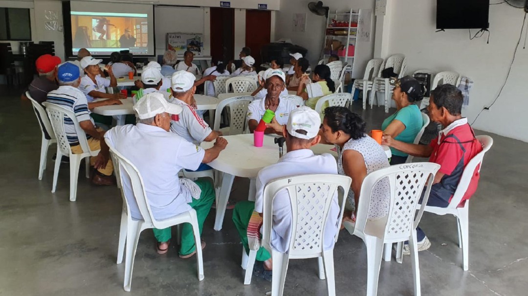 Adultos mayores de Caldas recibirán apoyo de la Gobernación