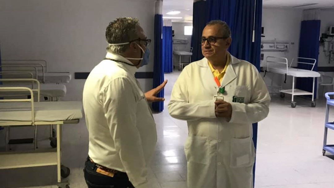 Paciente COVID-19 salió de la UCI del hospital en Armenia y se recupera