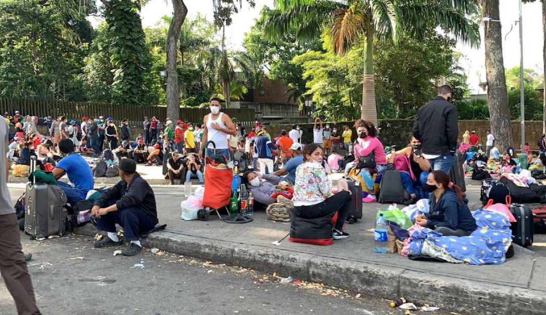 Bucaramanga traslado migrantes Venezuela Cúcuta: Hicieron 'vaca' para traslado de migrantes a la frontera