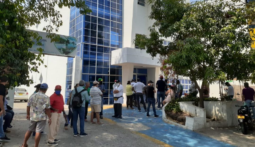 Salud en Cartagena: No hay sábanas para las camillas: usuarios de la Clínica General del Norte
