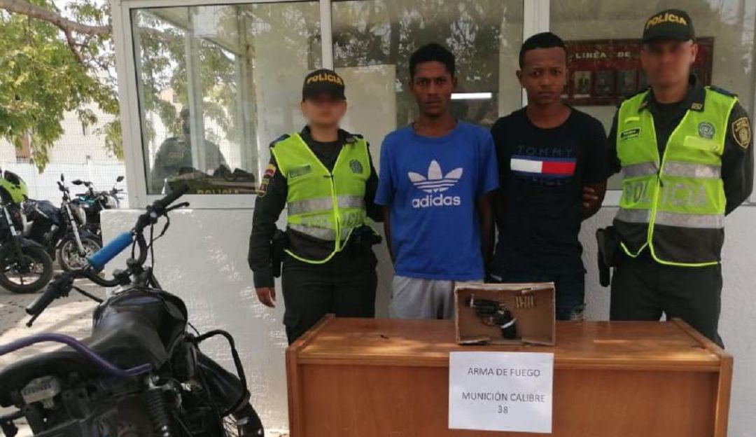 Policía en Cartagena: En Cartagena, Policía captura 5 personas por porte ilegal de armas
