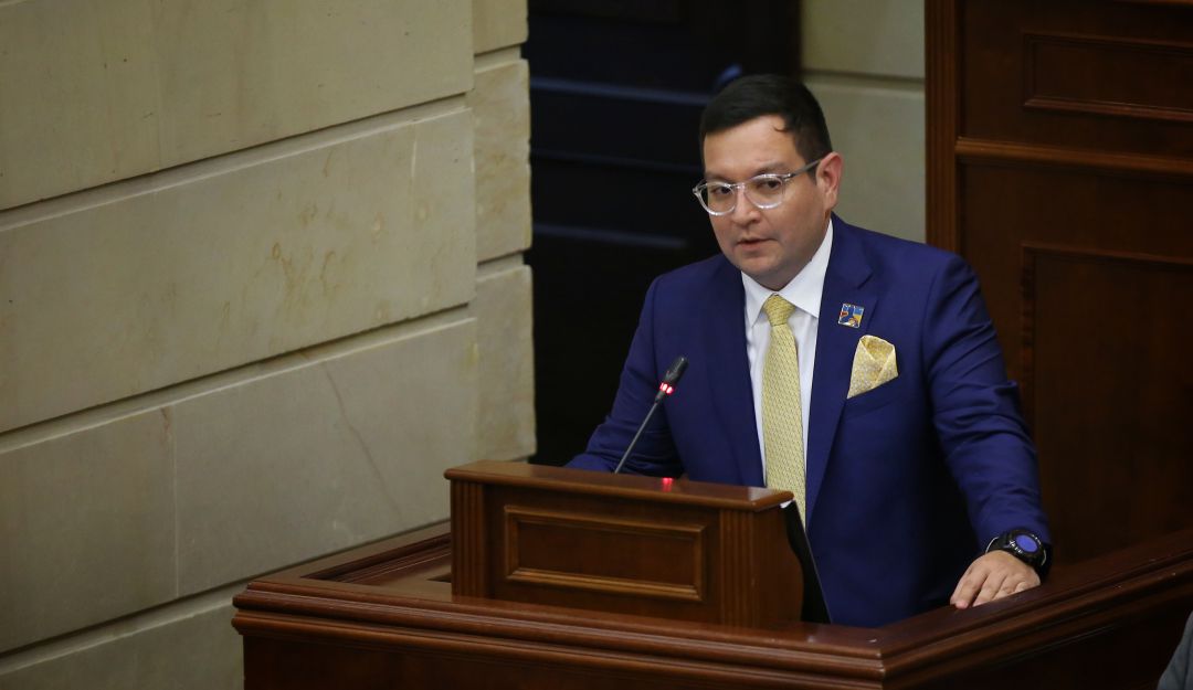 Congreso: Centro Democrático radica proyecto para eliminar 122 curules del Congreso