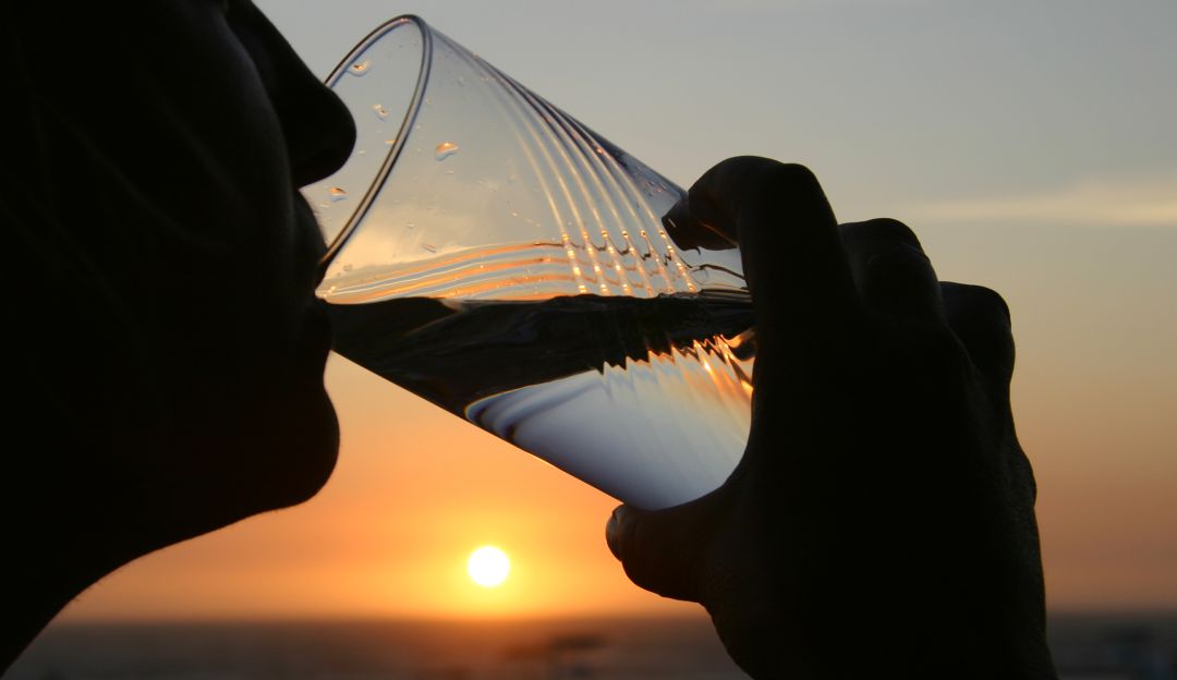 Cura del coronavirus: “Beber alcohol no mata el coronavirus”: OMS tras intoxicaciones masivas