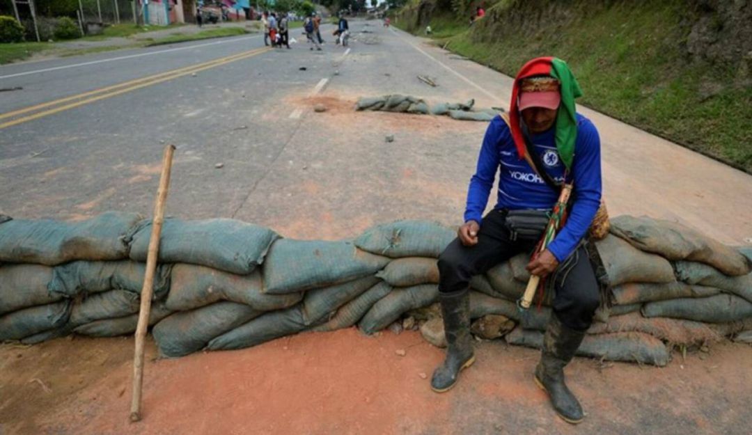 Bloqueo vía Risaralda - Chocó: Bloqueo en la vía Risaralda - Chocó por parte de comunidades afro