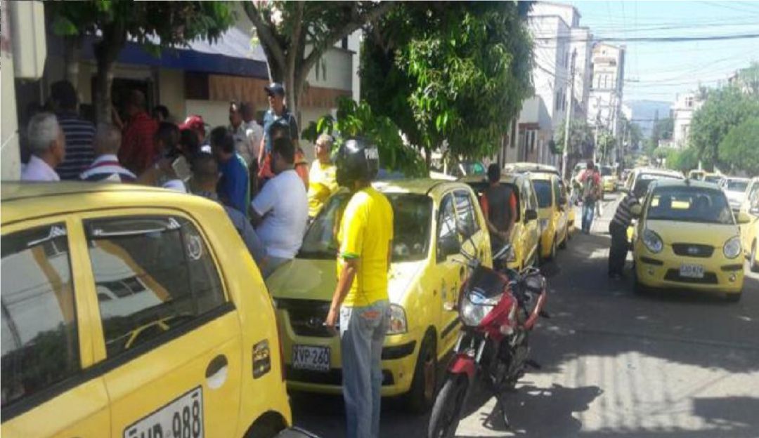 BUCARAMANGA, SANTANDER, TAXISTAS, COVID- 19: Gremio de taxistas lanzó un S.O.S. para que los ayuden