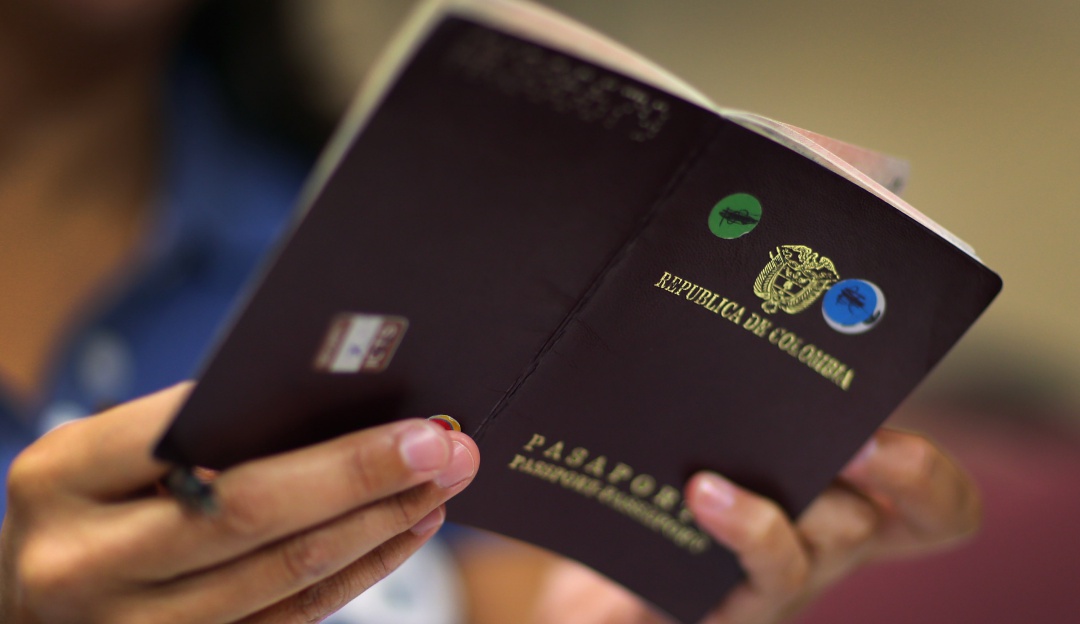 Colombianos exterior consulados falta atención: Colombianos en el exterior se quejan por la falta de atención de consulados