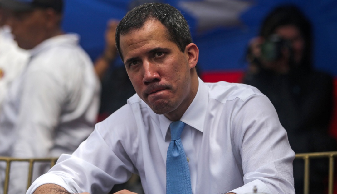 Juan Guaidó Reuters conversaciones oposición oficialismo: Guaidó niega conversaciones entre oposición y oficialismo