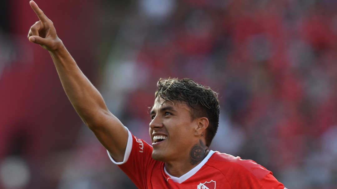 Andrés Roa tendría que regresar por incumplimiento de pago de Independiente