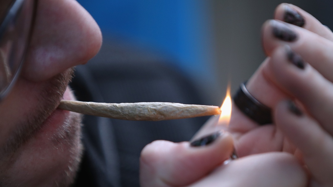 Marihuana, alcohol y café: sustancias que se prefieren en cuarentena