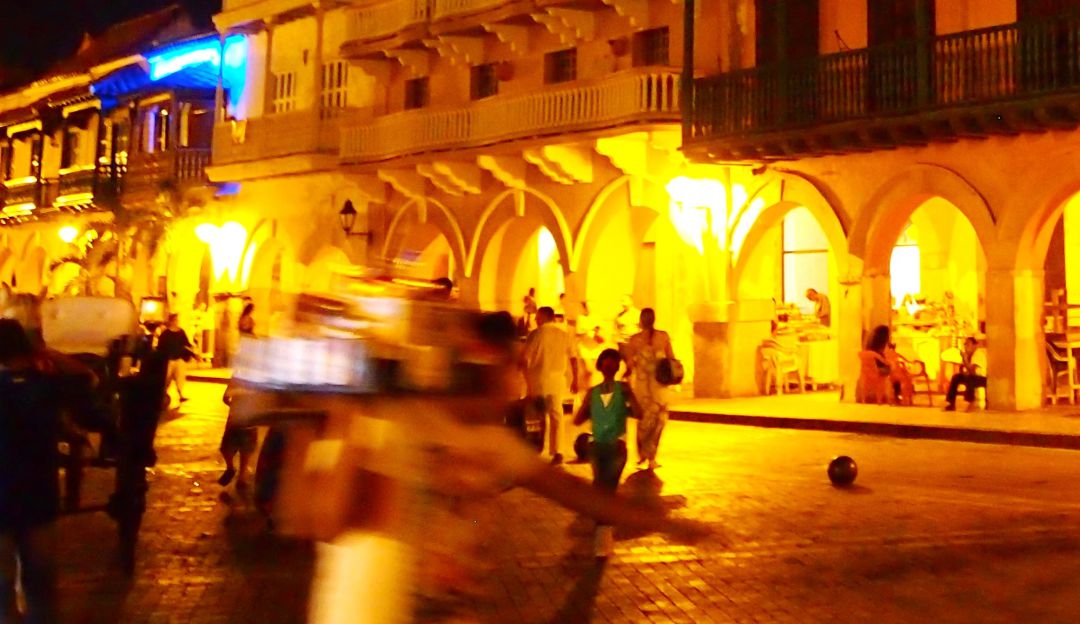 Nos tienen en el olvido: Trabajadores de bares piden ayuda en Cartagena: Nos tienen en el olvido: Trabajadores de bares piden ayuda en Cartagena