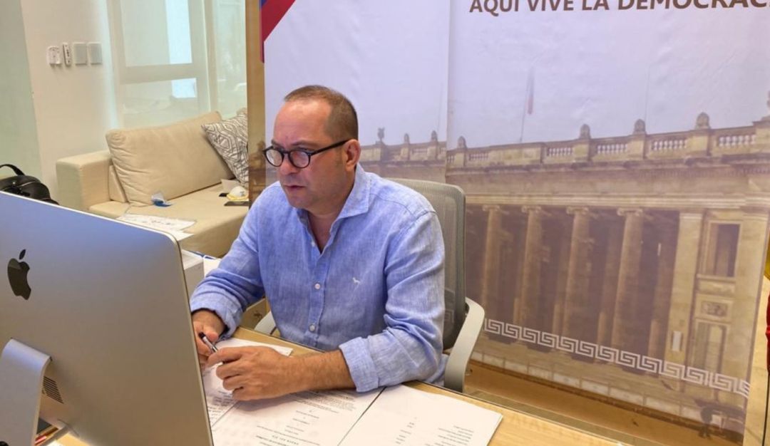 Sesiones mixtas congreso: "No estoy de acuerdo con las sesiones mixtas": presidente de Congreso.