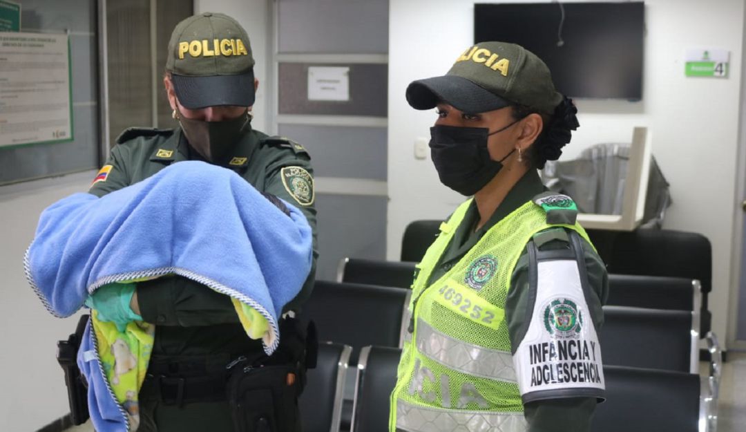 Rescatado bebé abandonado por su progenitora en Cali: Rescatado bebe de 14 días de nacido abandonado por su Madre en Cali