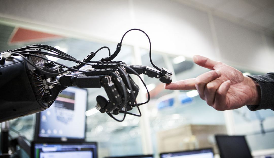 Robot duplicará capacidad de pruebas para Covid-19 en Cali: Robot duplicará capacidad de pruebas para Covid-19 en Cali